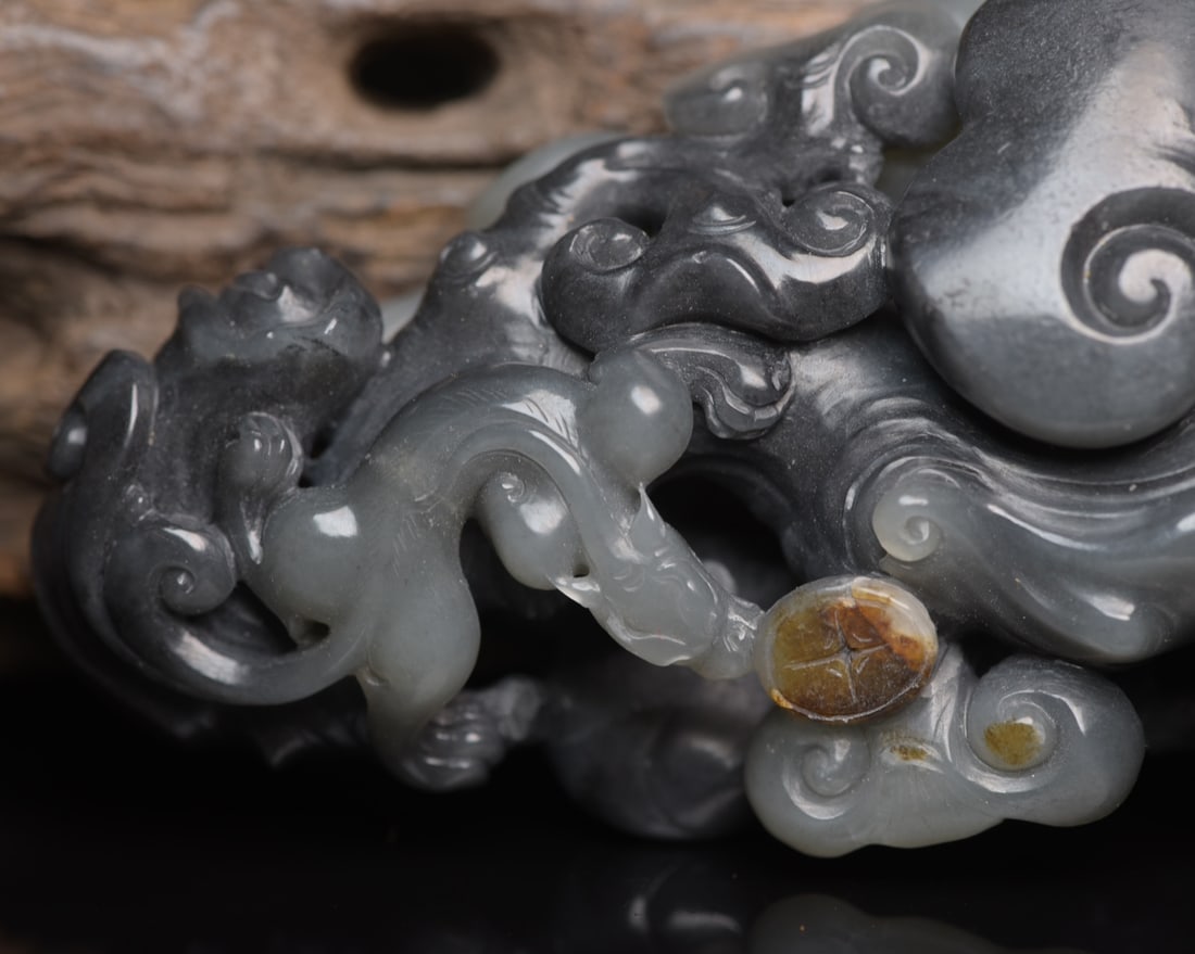 Hand Carved Chinese Hetian Jade Ruyi Statue - 8