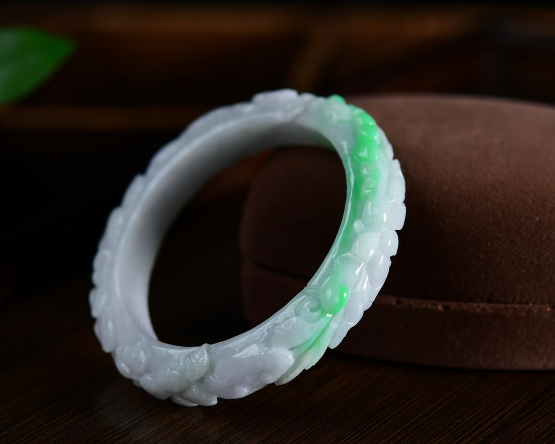 A Set Natural Jadeite Pendant & Bracelet with Certificate - 5