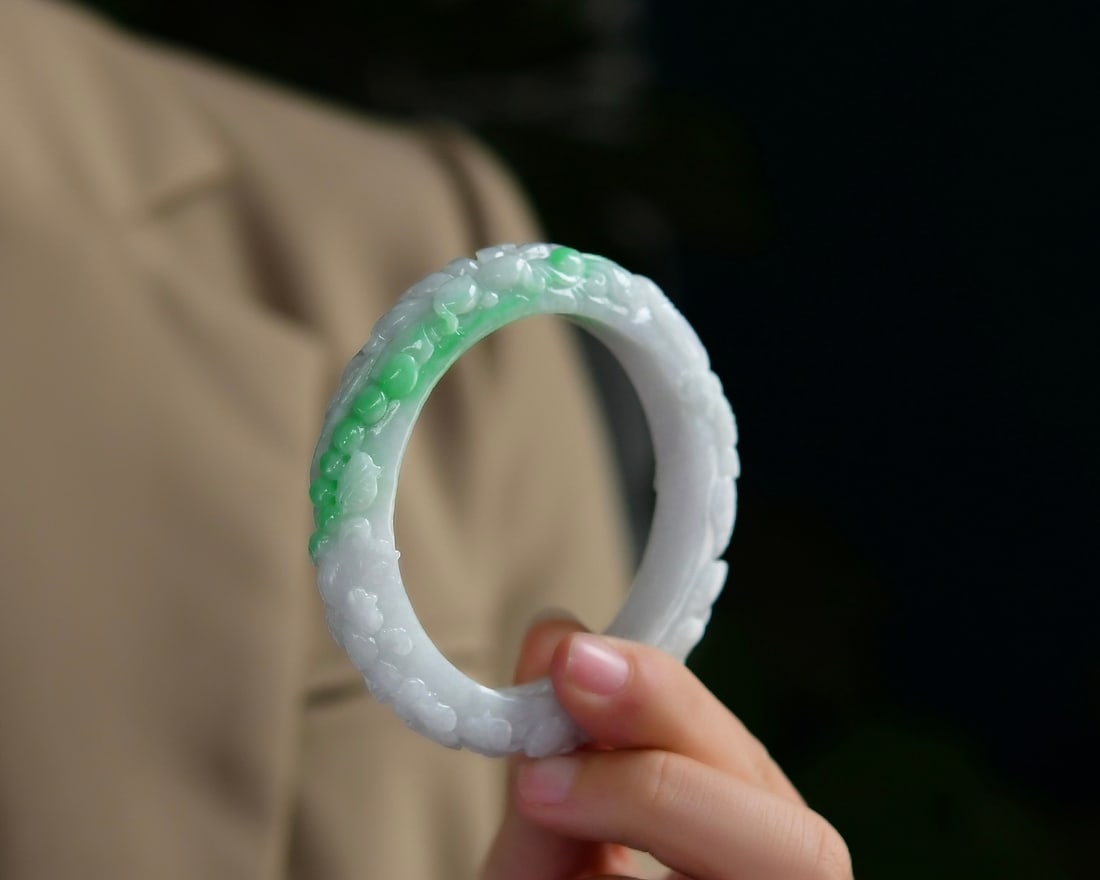 A Set Natural Jadeite Pendant & Bracelet with Certificate - 8