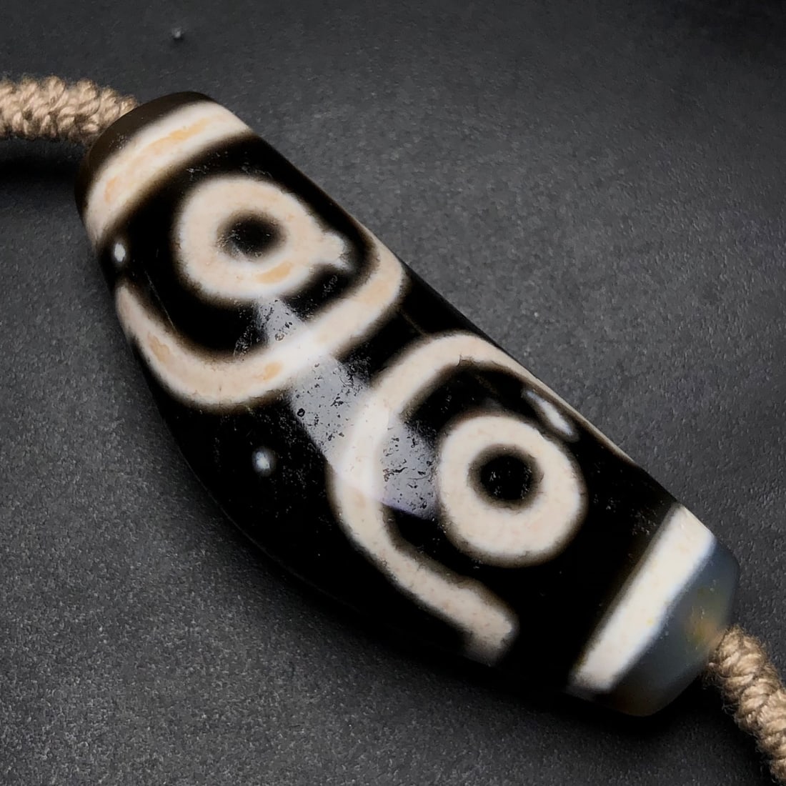 Tibetan Eight Eyes DZI Agate Necklace - 2