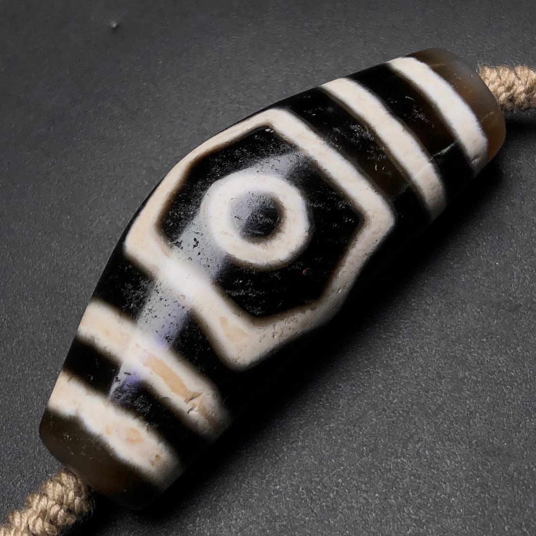Tibetan Eight Eyes DZI Agate Necklace - 4