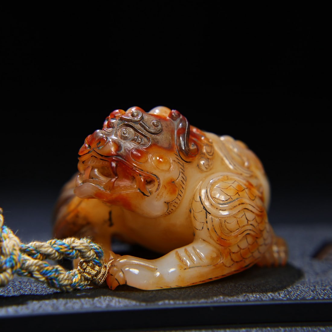 Old Chinese Hetian Jade Lion Beast Pendant - 3