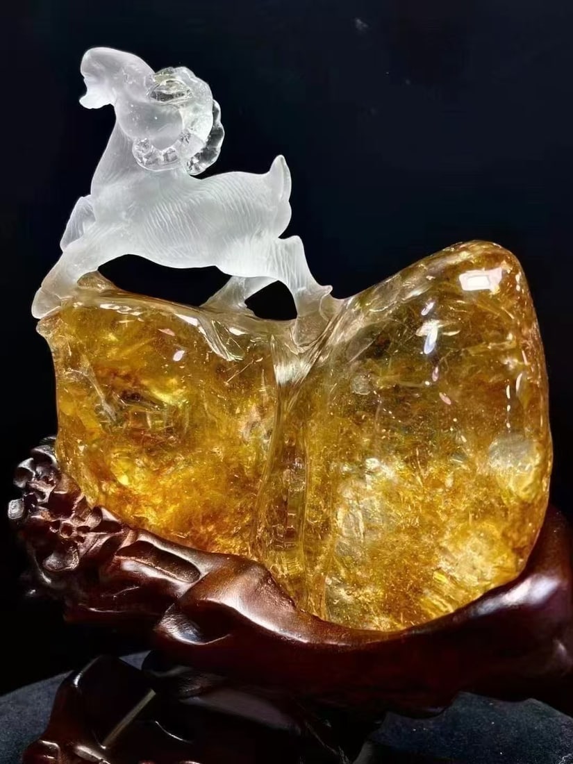 Hand Carved Chinese Crystal Sheep Statue with Certificate - 3