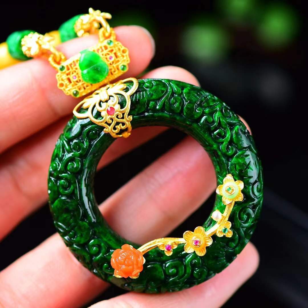 Natural Green Jadeite Lucky Pendant with Certificate (1 of 7)