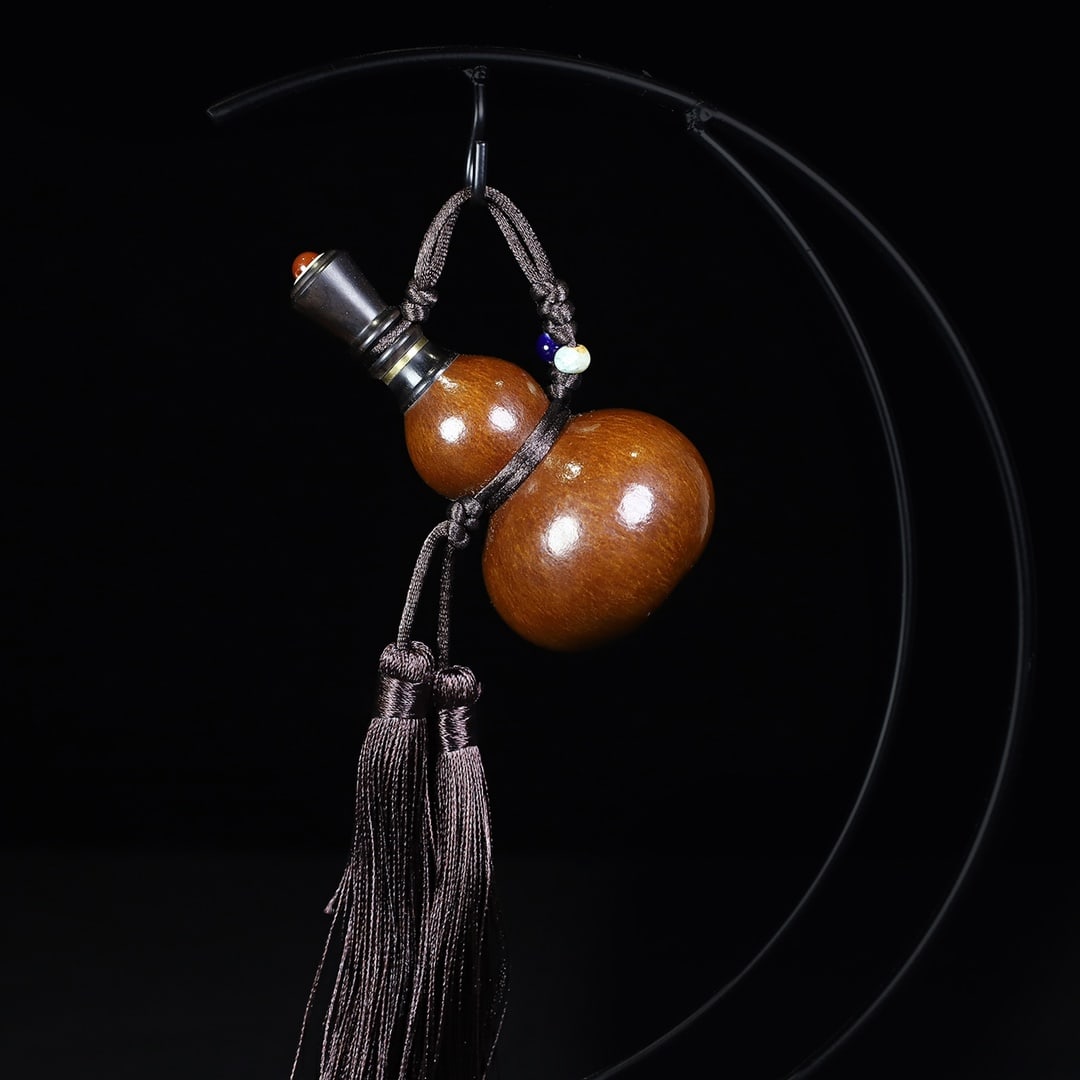 Old Gourd Pendant - 7