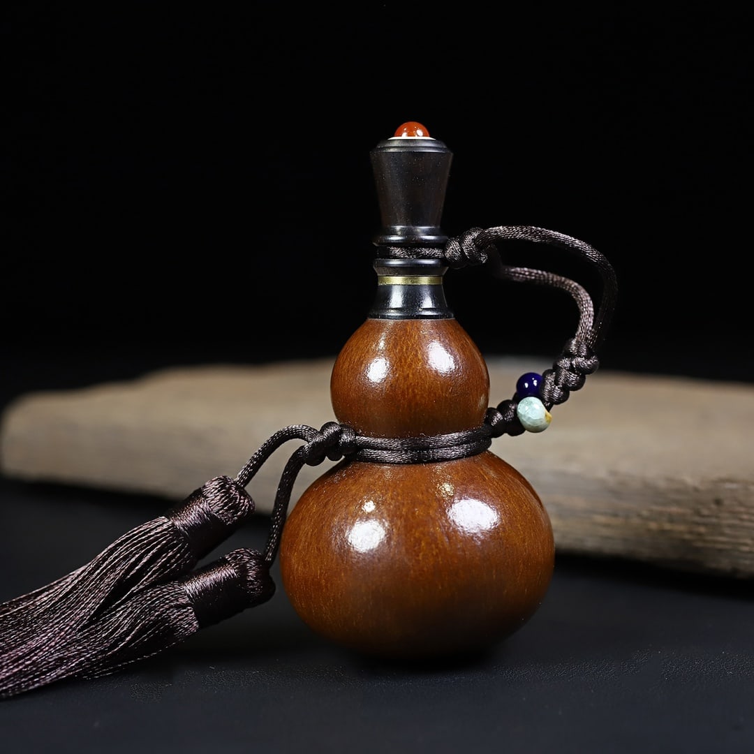Old Gourd Pendant - 9