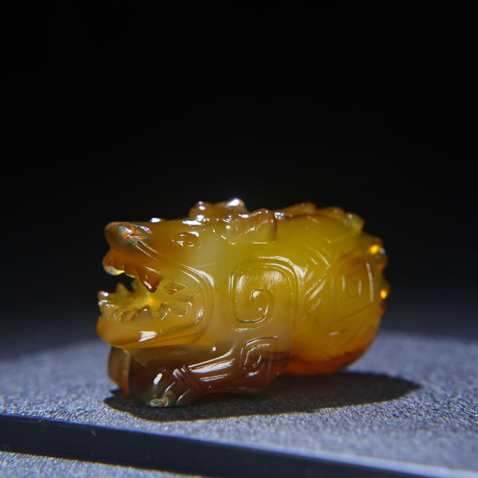 Old Chinese Agate Dragon Statue - 3