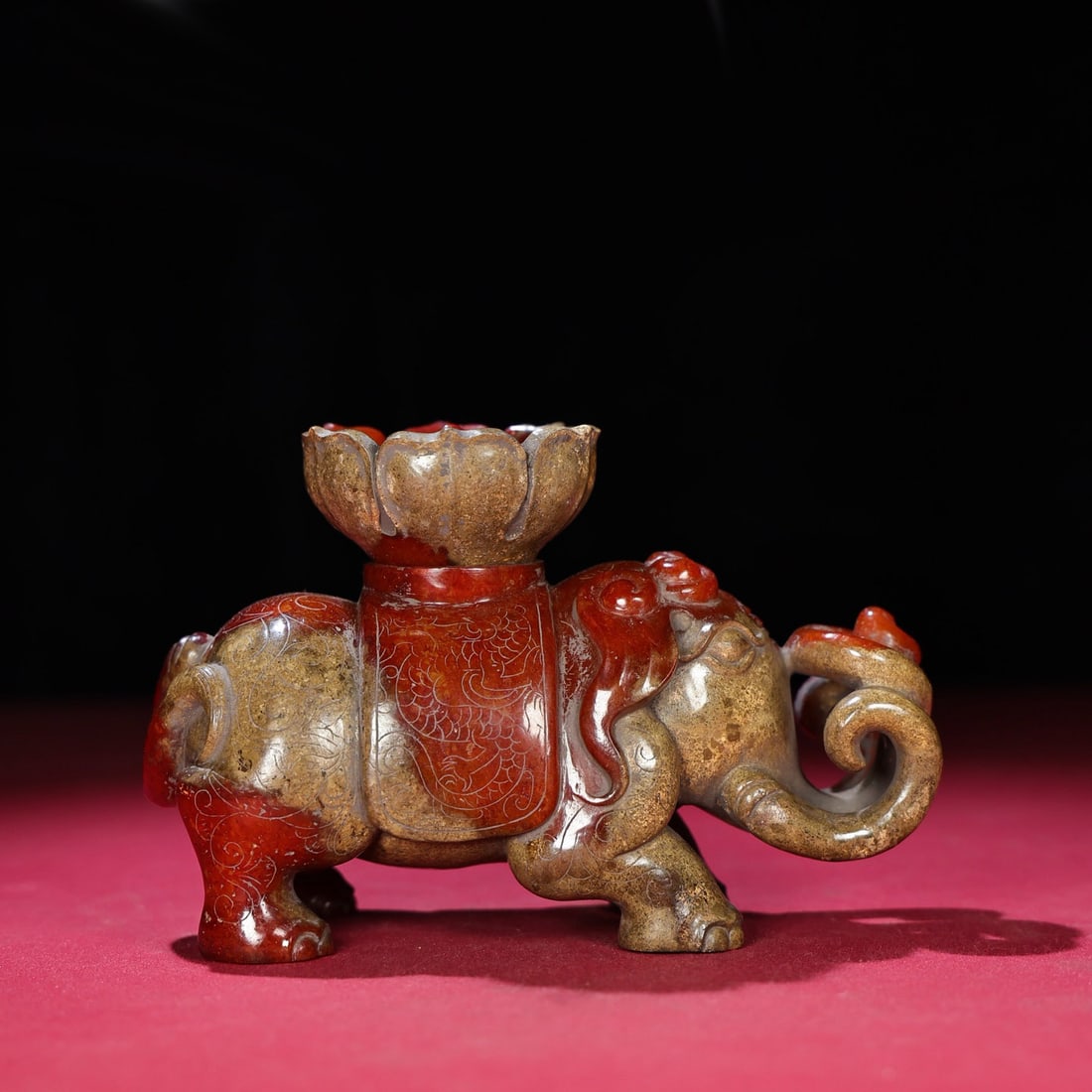 Old Chinese Hetian Jade Elephant Candlestick Statue: Title: Old Chinese Hetian Jade Elephant Candlestick Statue Origin: Chinese Date/Period: After1800 Materials: Hetian Jade Dimensions: 138x62x87(mm) 5.43x2.44x3.43(inches) Weight 1.32 lbs/601g Reserve: