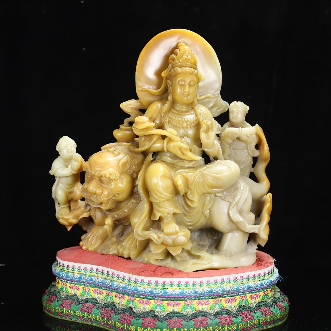 Superb Chinese Shoushan Stone Tianhuang Stone Manjusri & Lion Statue (1 of 10)