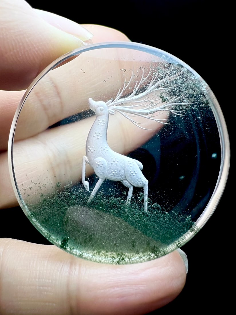 Natural Green Crystal Deer Pendant with Certificate - 4