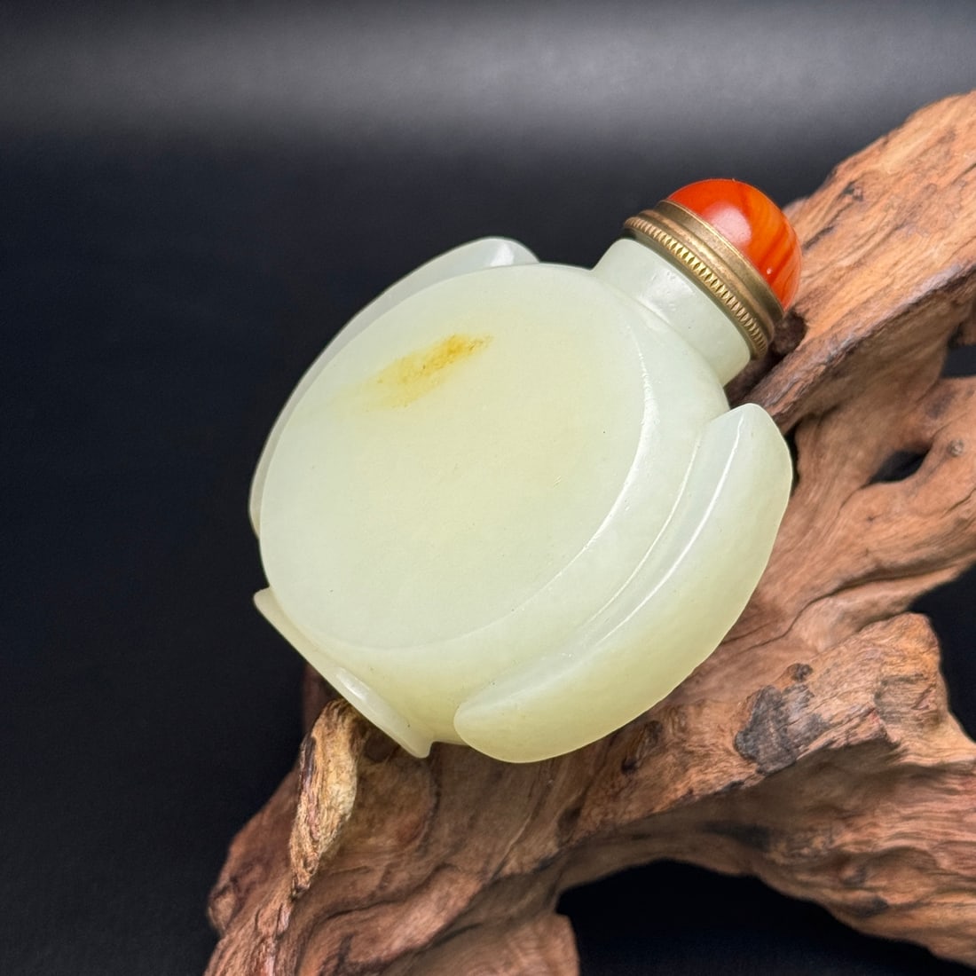 Chinese Hetian Jade Snuff Bottle - 3