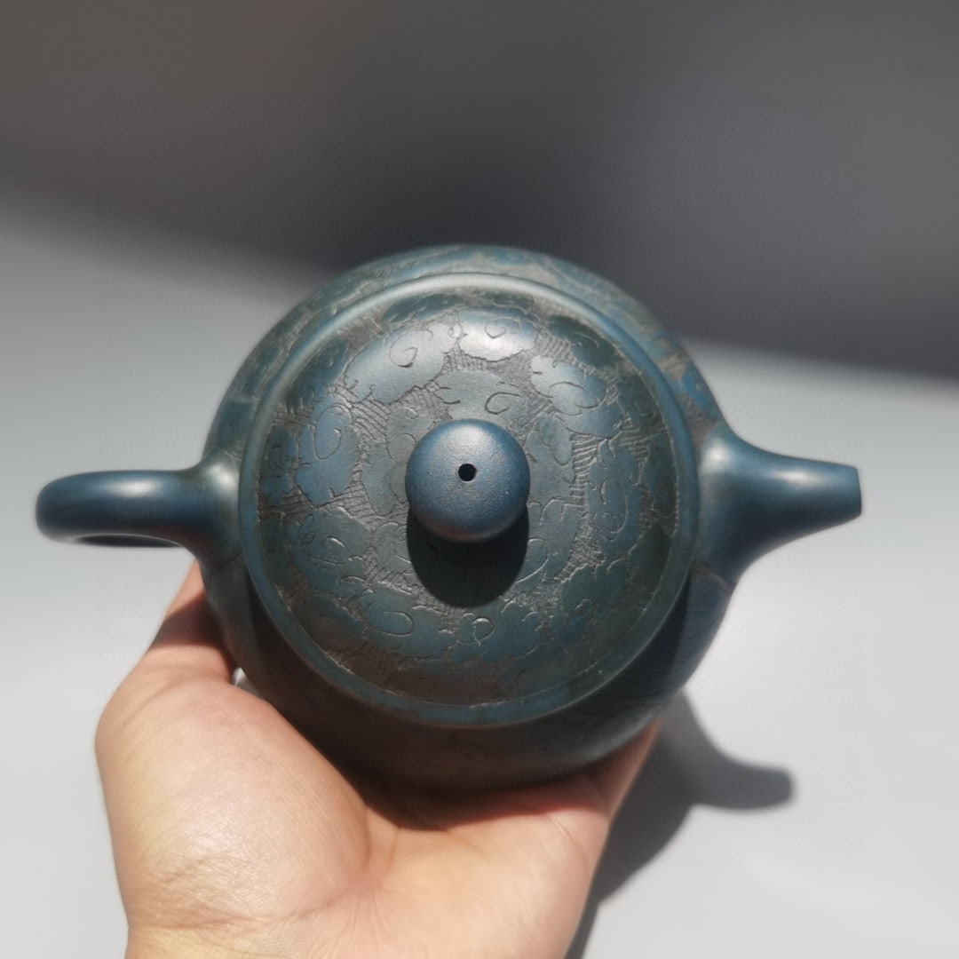 Chinese Yixing Zisha Clay Dragon Phoenix Teapot - 6