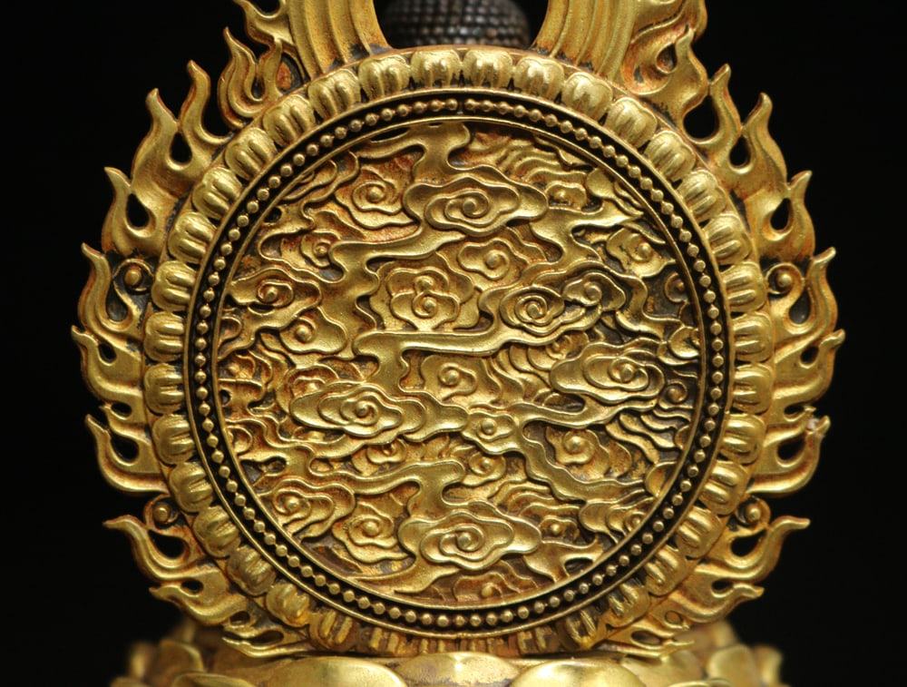 Old Chinese Gilt Gold Copper Buddha Statue - 8