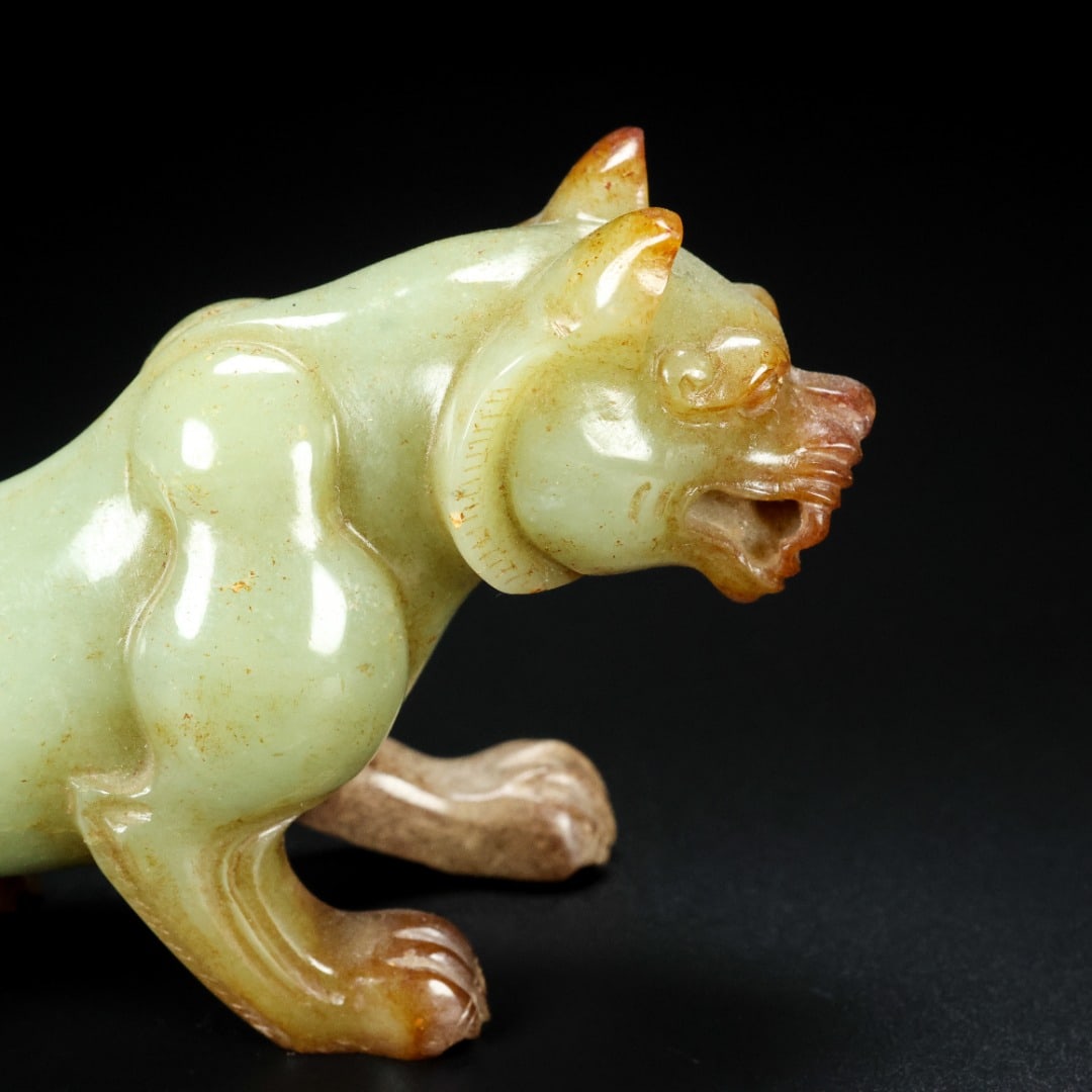 Old Chinese Hetian Jade Tigre Staute - 2