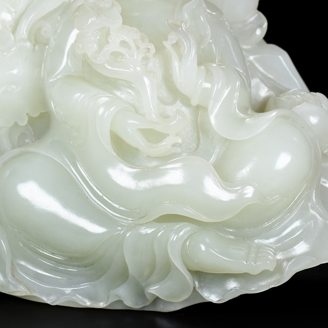 Superb Chinese Hetian Jade Kwan-yin Statue - 6