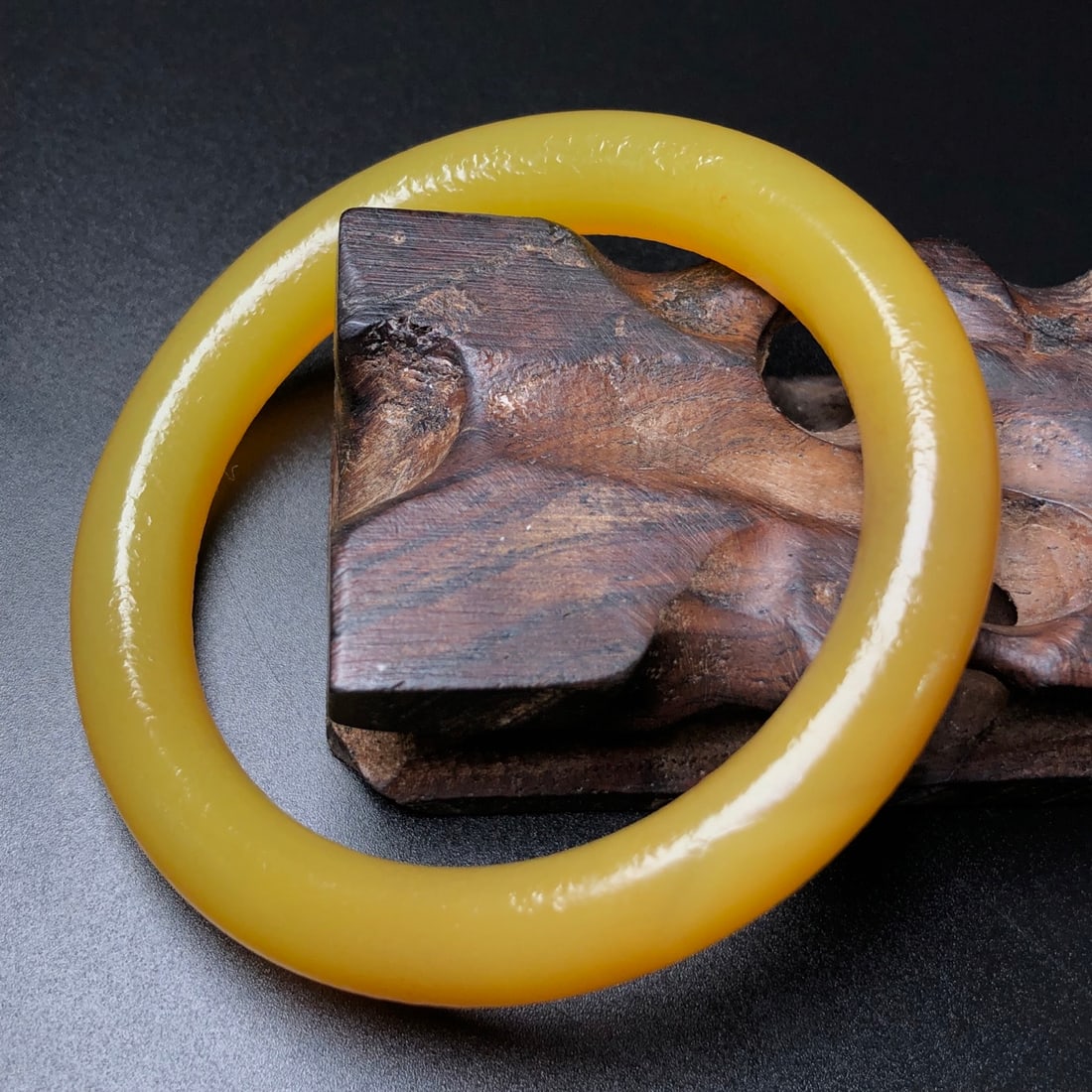 Inside Diameter 53mm Yellow Agate Bracelet (1 of 9)