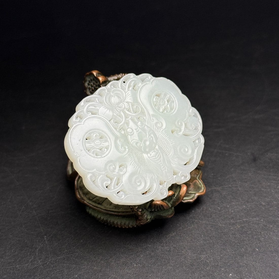 Hand Carved Chinese Hetian Jade Butterfly Pendant - 3