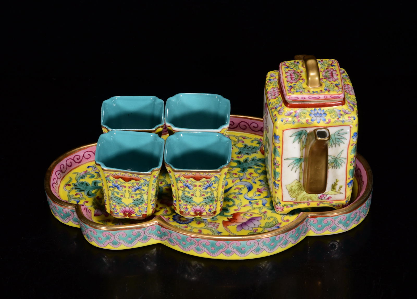 A Set Chinese Gilt Gold Yellow Ground Famille Rose Porcelain Teapot,Cup,tea tray - 8