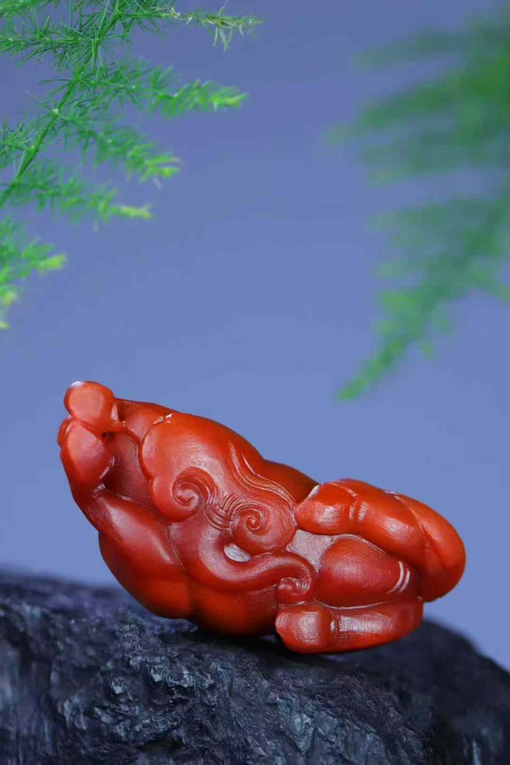 Hand-Carved Natural Nanhong Agate Horse Pendant with Certificate - 5