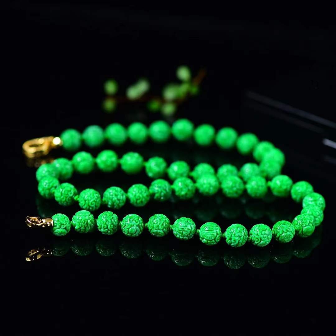 Natural Green Jadeite Beads Necklace with Certificate - 2