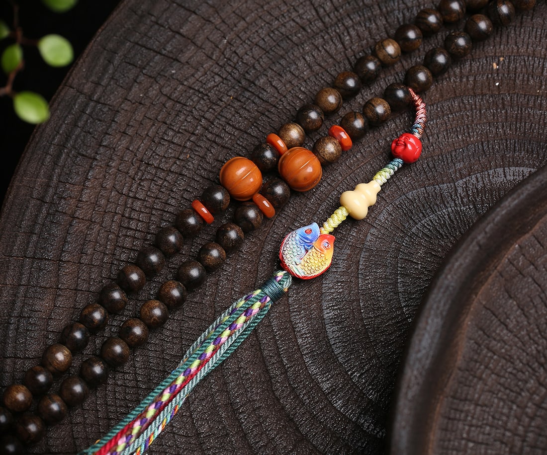 Hand-carved Natural Chenxiang Wood Samantabhadra,Elephant Pendant & Necklace - 4