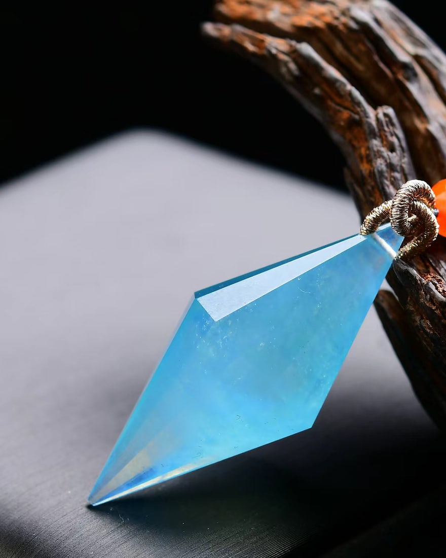 Natural Aquamarine Pendant with Certificate - 3