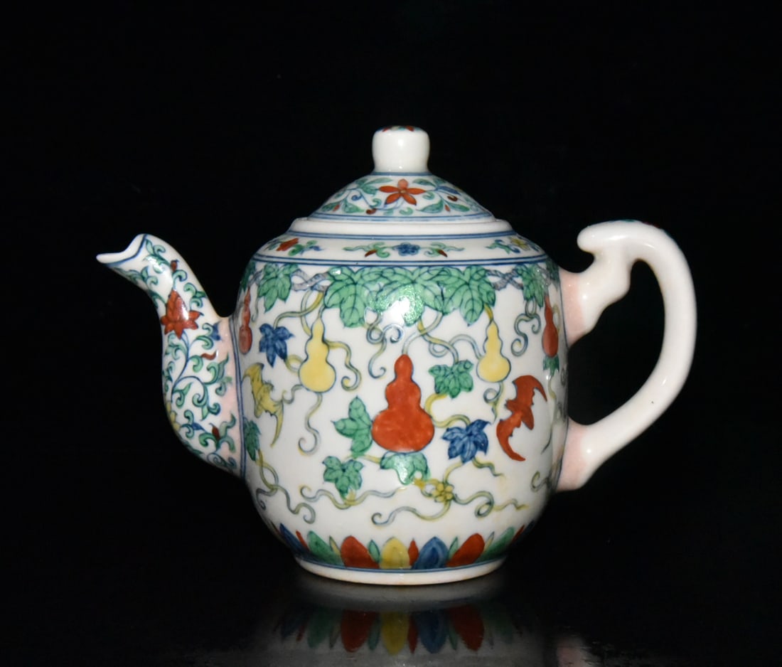 Chinese Doucai Gourd Porcelain Teapot - 3