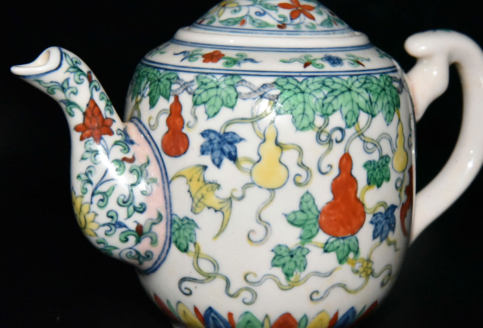 Chinese Doucai Gourd Porcelain Teapot - 6