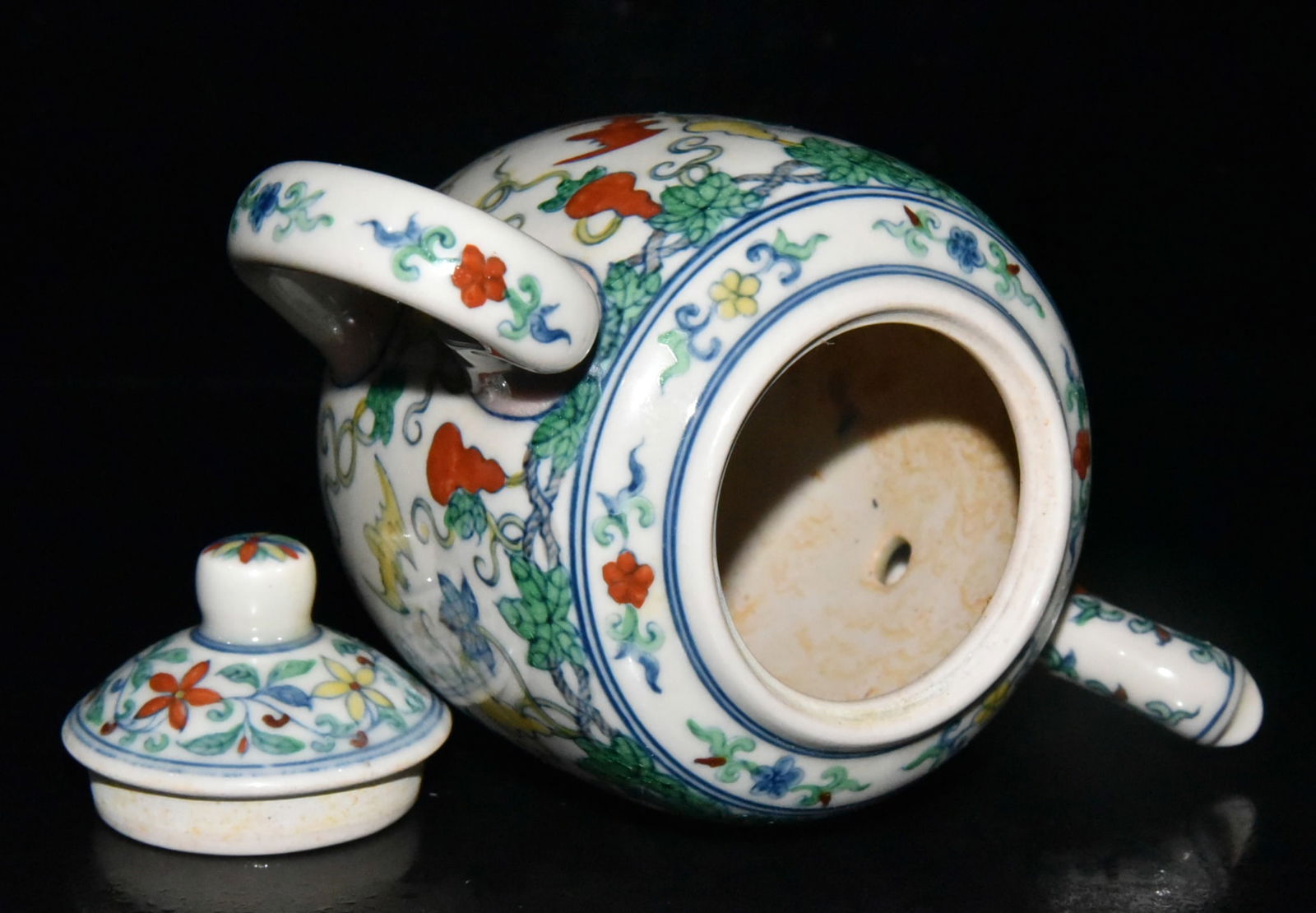 Chinese Doucai Gourd Porcelain Teapot - 7