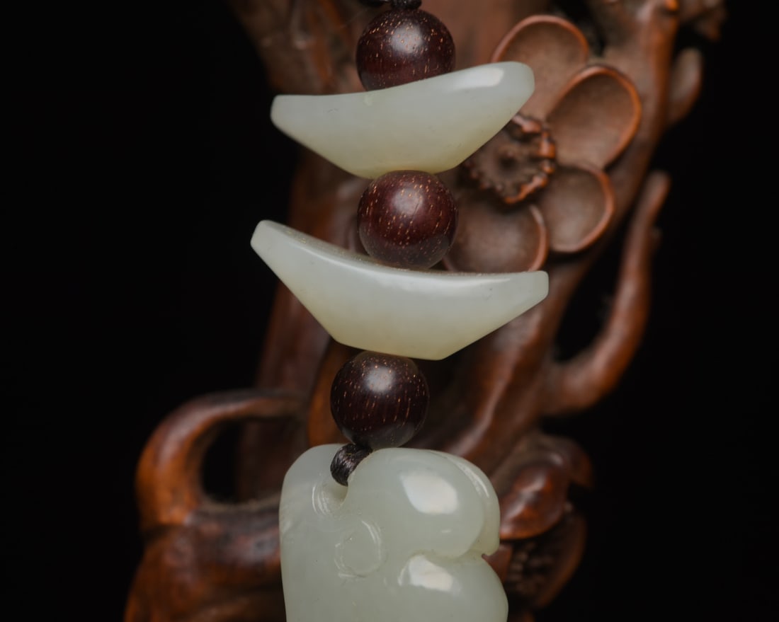 Chinese Hetian Jade Elephant Pendant - 5