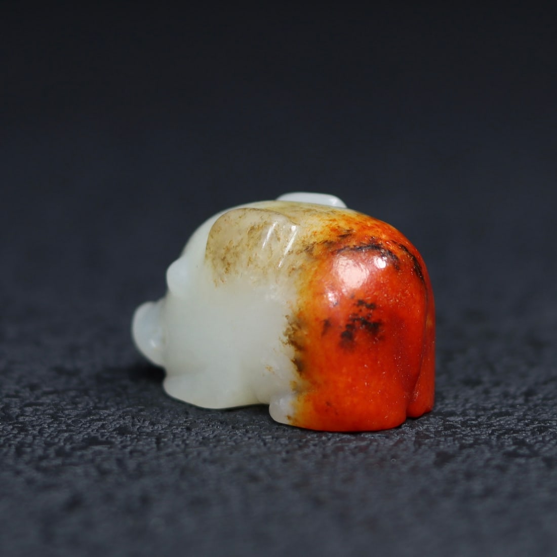 Old Chinese Hetian Jade Pig Pendant - 2