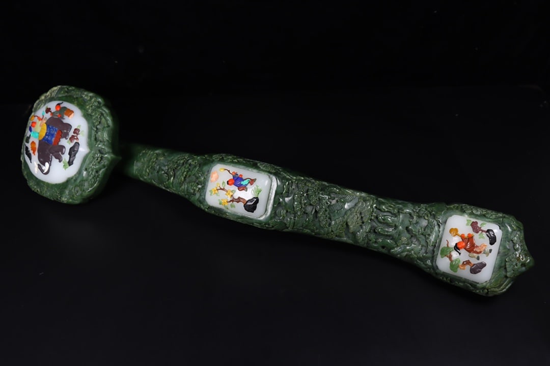 Superb Old Chinese Green Hetian Jade Carved Ruyi Scepter Statue - 8