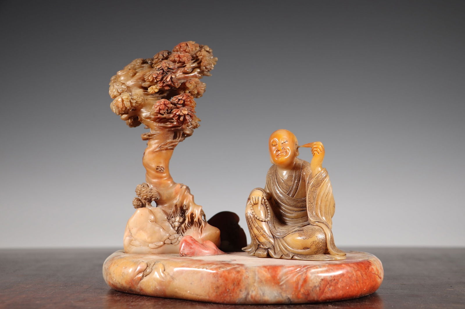 Vintage Chinese Shoushan Stone Carved Arhat Statue w Base - 3