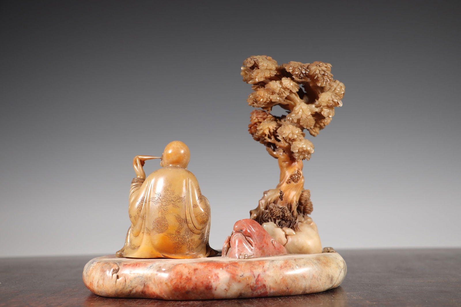 Vintage Chinese Shoushan Stone Carved Arhat Statue w Base - 4