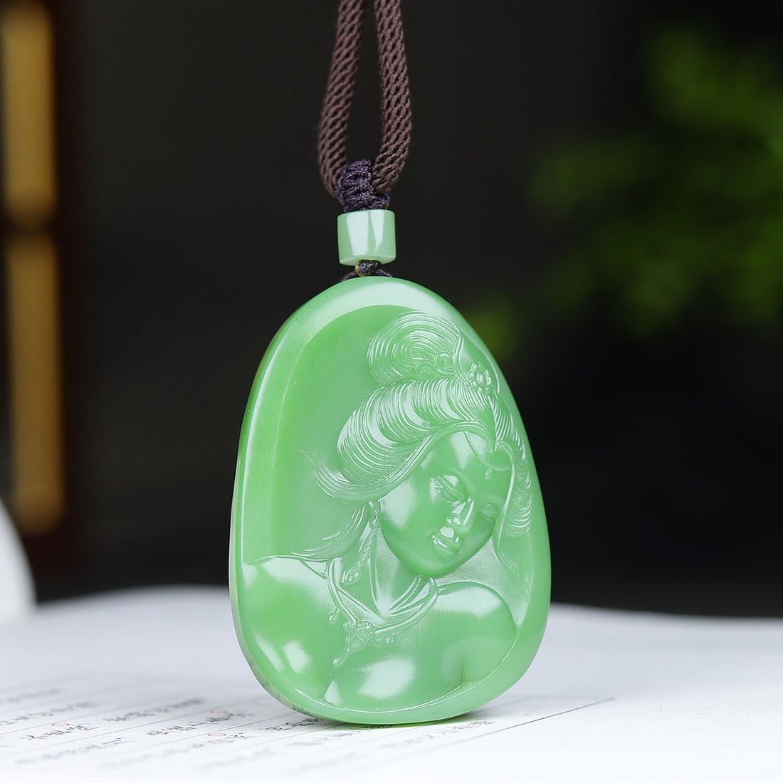 Superb Chinese Green Hetian Jade Low Relief Beautiful Woman Pendant - 3