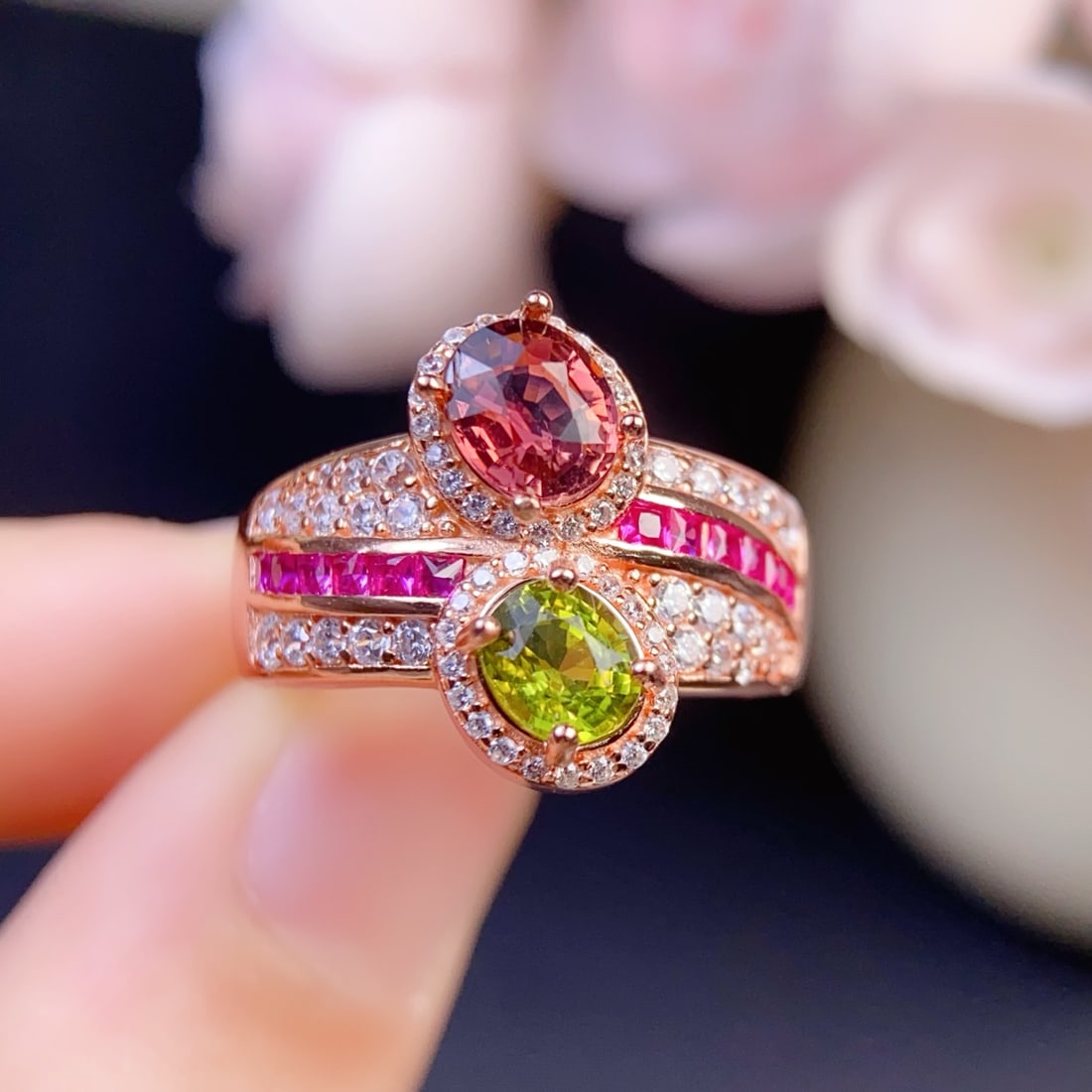 Beautiful 925 Silver Inlay Tourmaline Ring: Title: Beautiful 925 Silver Inlay Tourmaline Ring Origin: Chinese Date/Period: After2020 Materials: 925 Silver?Tourmaline Dimensions: 5 x 6 (mm) 0.20 x 0.24 (inches) Reserve: $119.00 