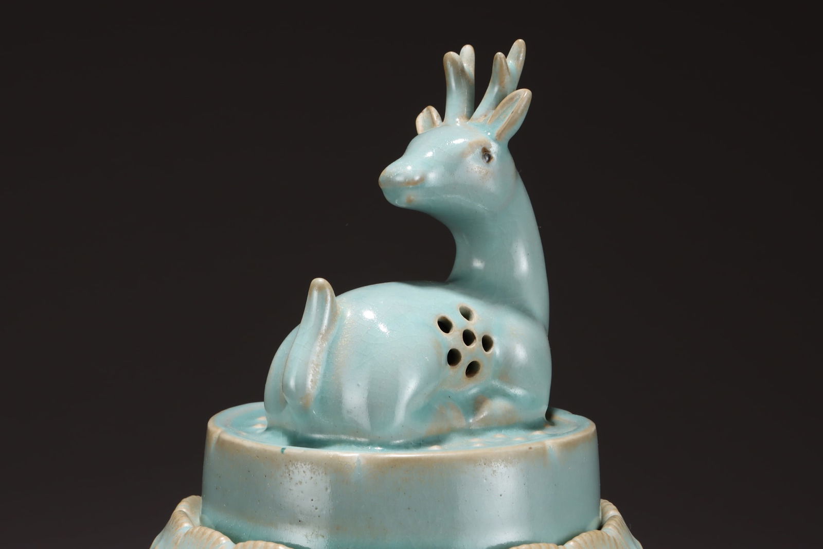 Chinese Ru Kiln Sika Deer Porcelain Incense Burner - 4