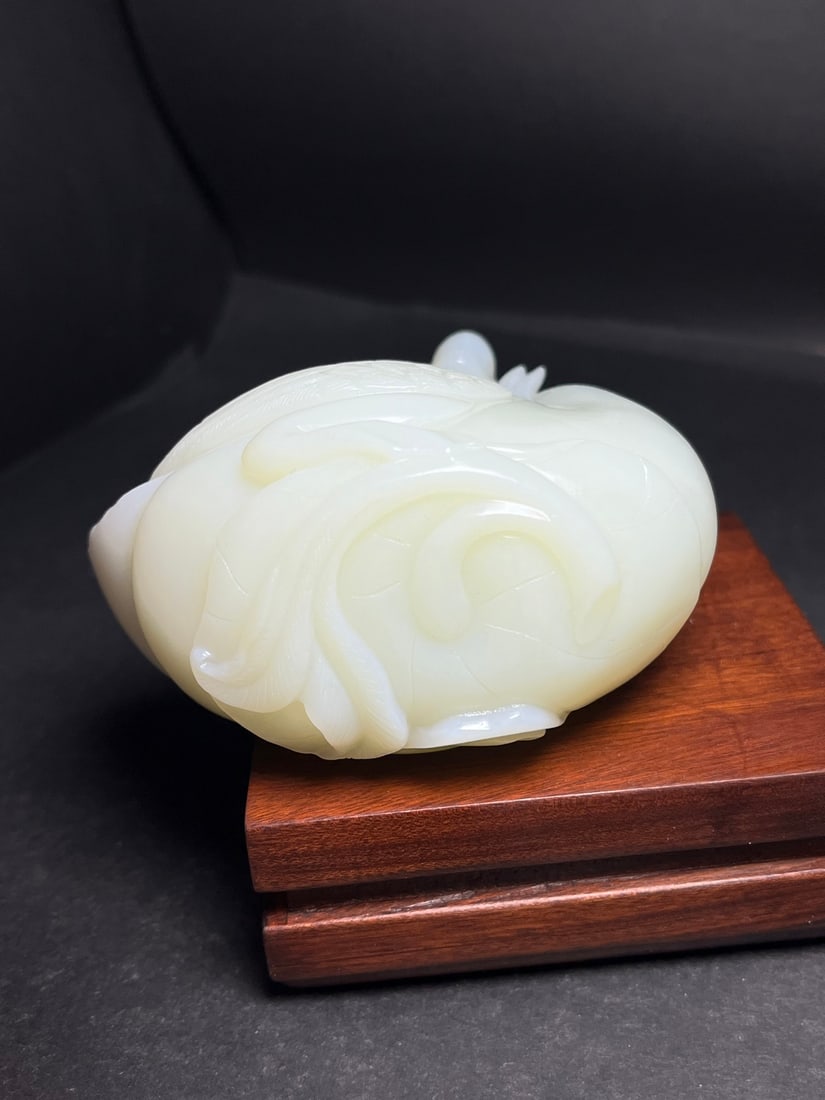 Superb Chinese White Hetian Jade Carved Swan & Kid Statue - 8
