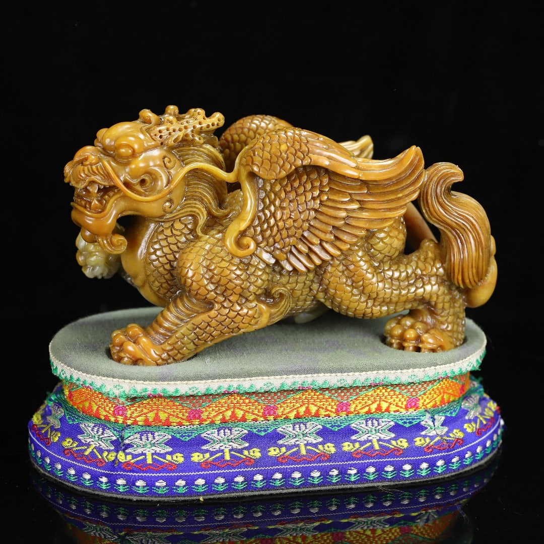 Superb Vintage Chinese Tianhuang Stone Carved Fortune Kylin Statue - 2