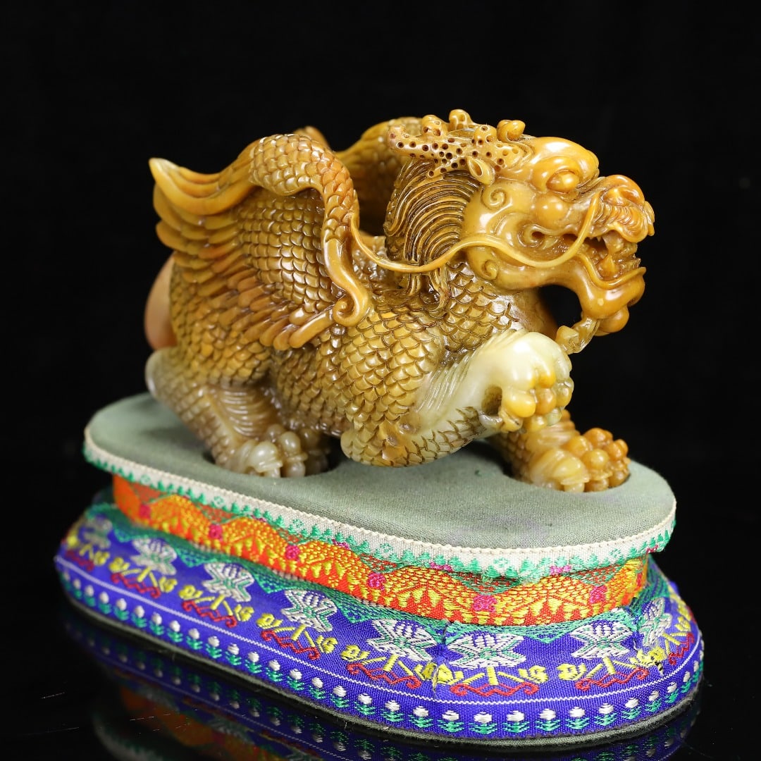 Superb Vintage Chinese Tianhuang Stone Carved Fortune Kylin Statue - 5