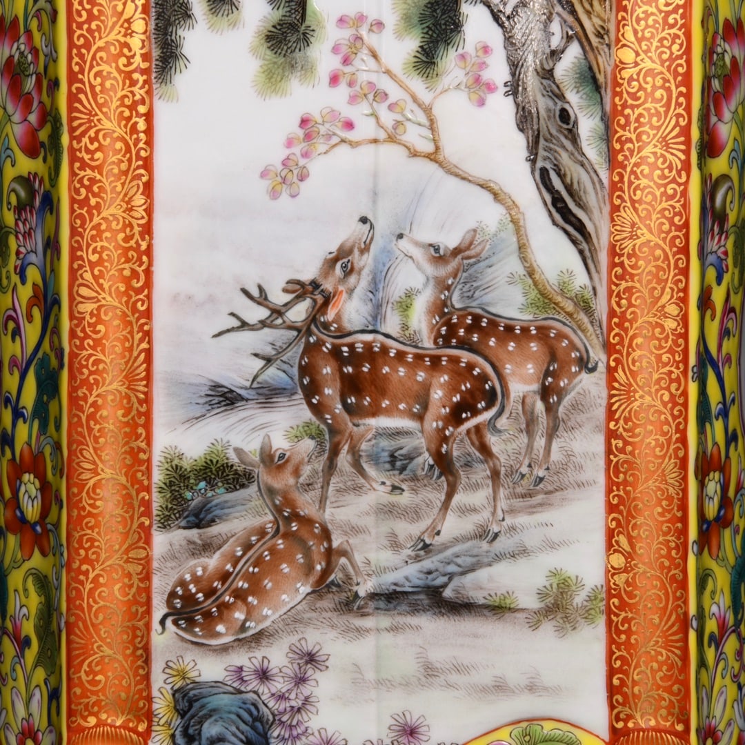 Chinese Qing Dynasty Gilt Edge Famille Rose Three Sheep Design Porcelain Vase - 7