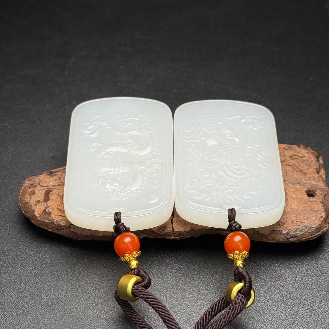 A Pair Chinese Hetian Jade Low Relief Dragon Phoenix Pendant - 5