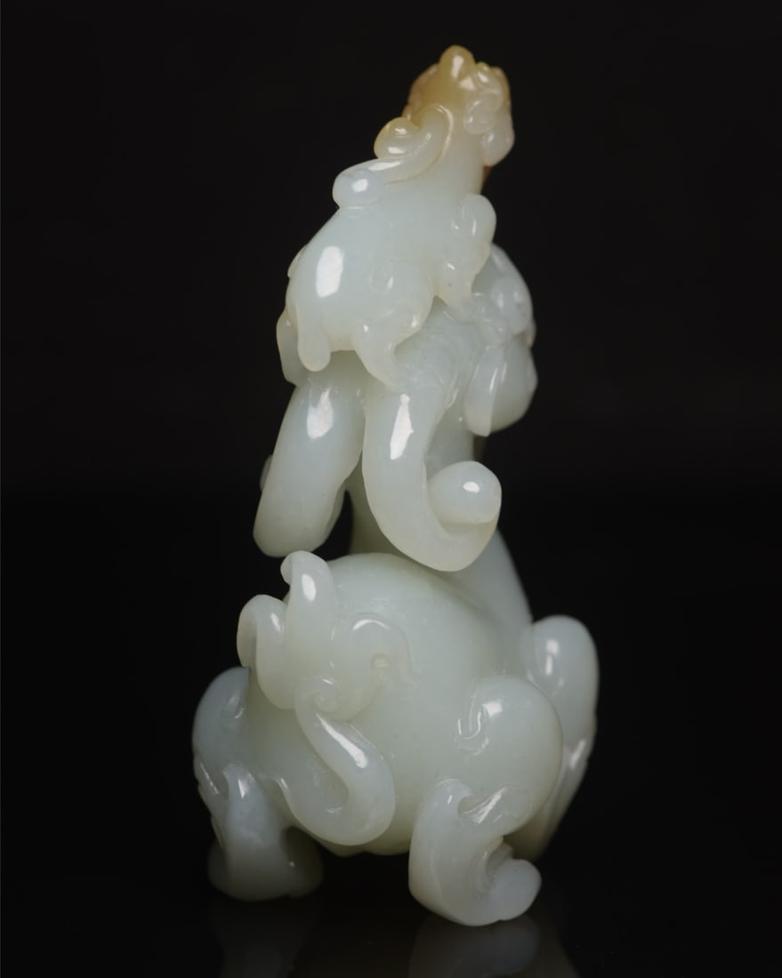 Chinese Hetian Jade Carved Fortune Beast Statue - 4