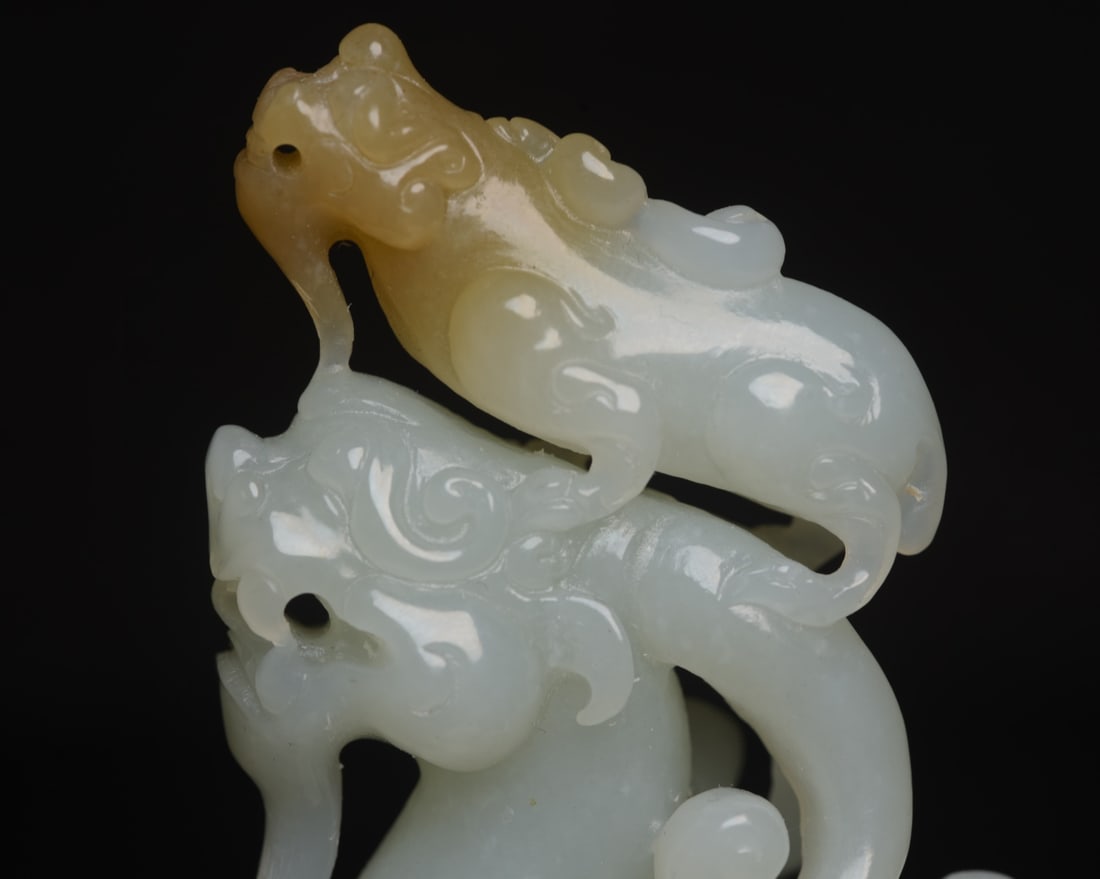 Chinese Hetian Jade Carved Fortune Beast Statue - 7