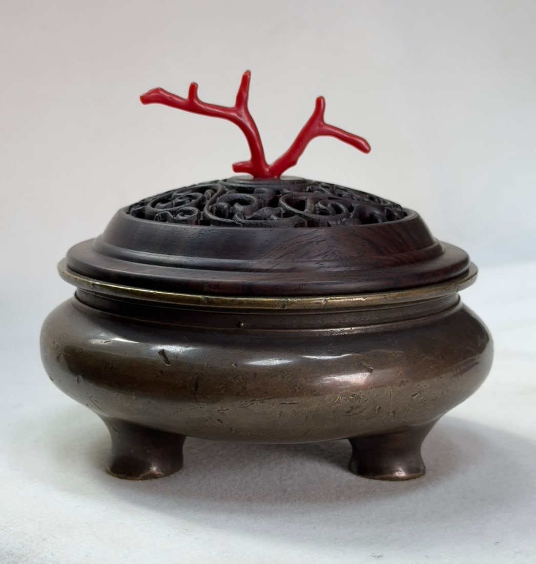 Chinese Copper 3 Legs Incense Burner w Zitan Wood Lid (1 of 9)