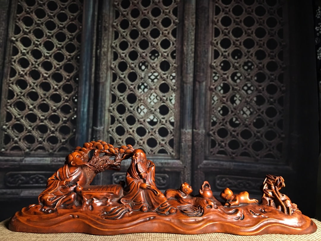 Vintage Chinese Boxwood Wood Carved Playing Chess Old Men Statue - 2