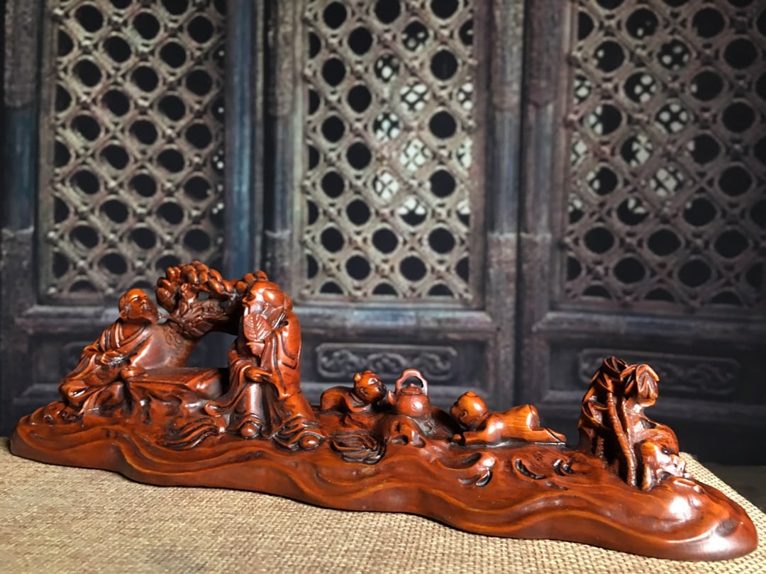 Vintage Chinese Boxwood Wood Carved Playing Chess Old Men Statue - 6