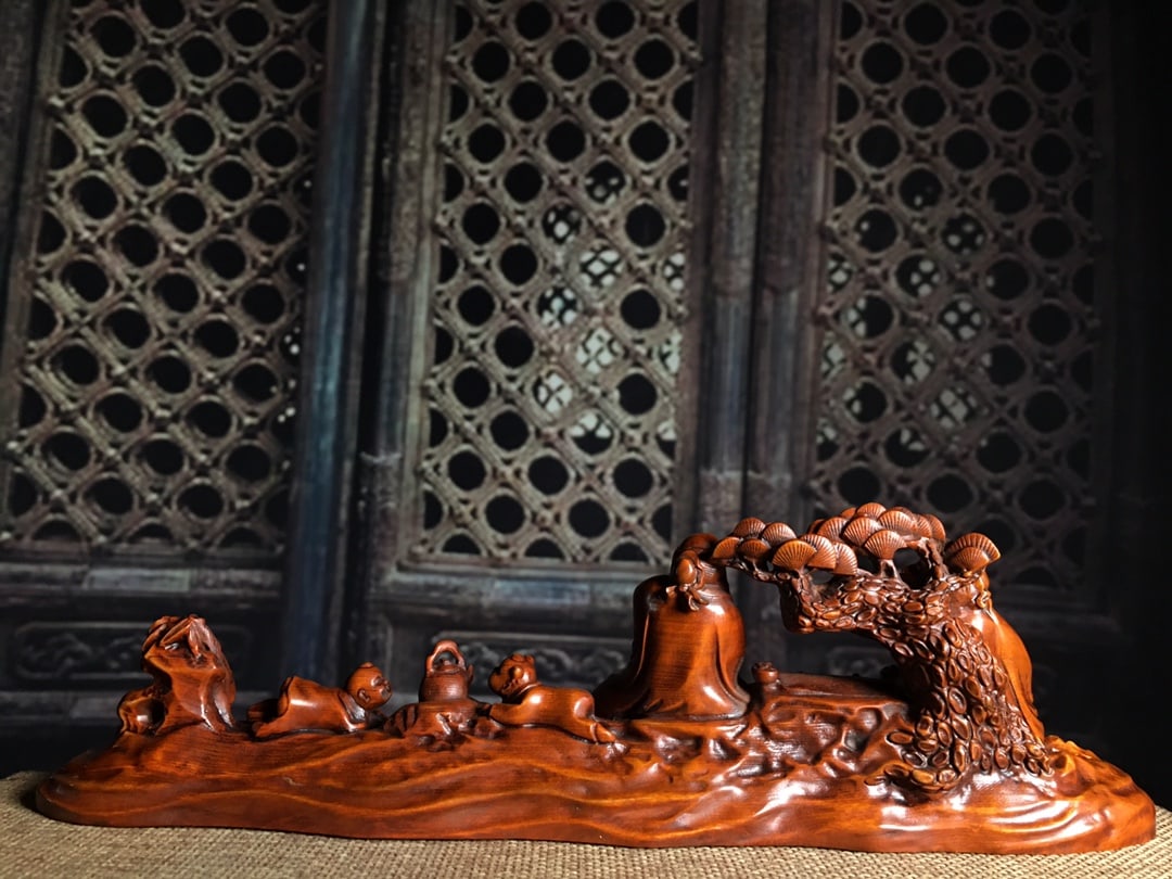 Vintage Chinese Boxwood Wood Carved Playing Chess Old Men Statue - 7