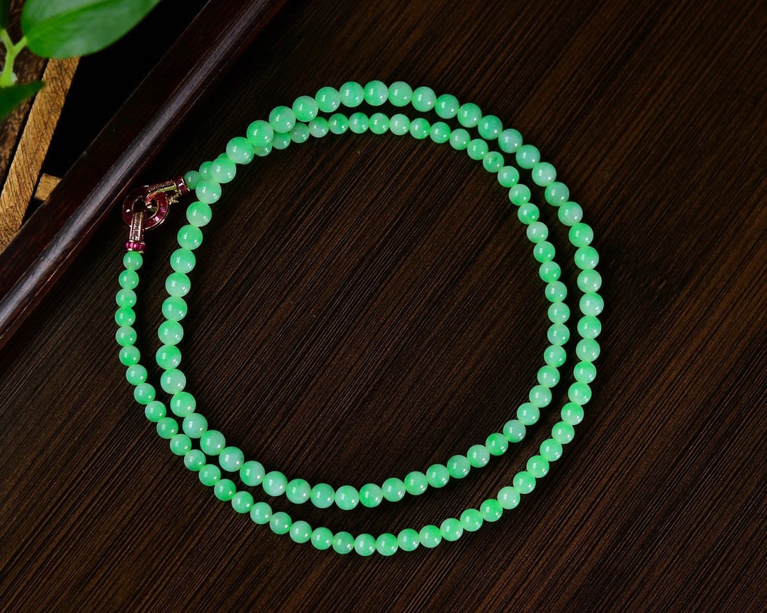 High Quality Green Jadeite Beads Necklace - 5