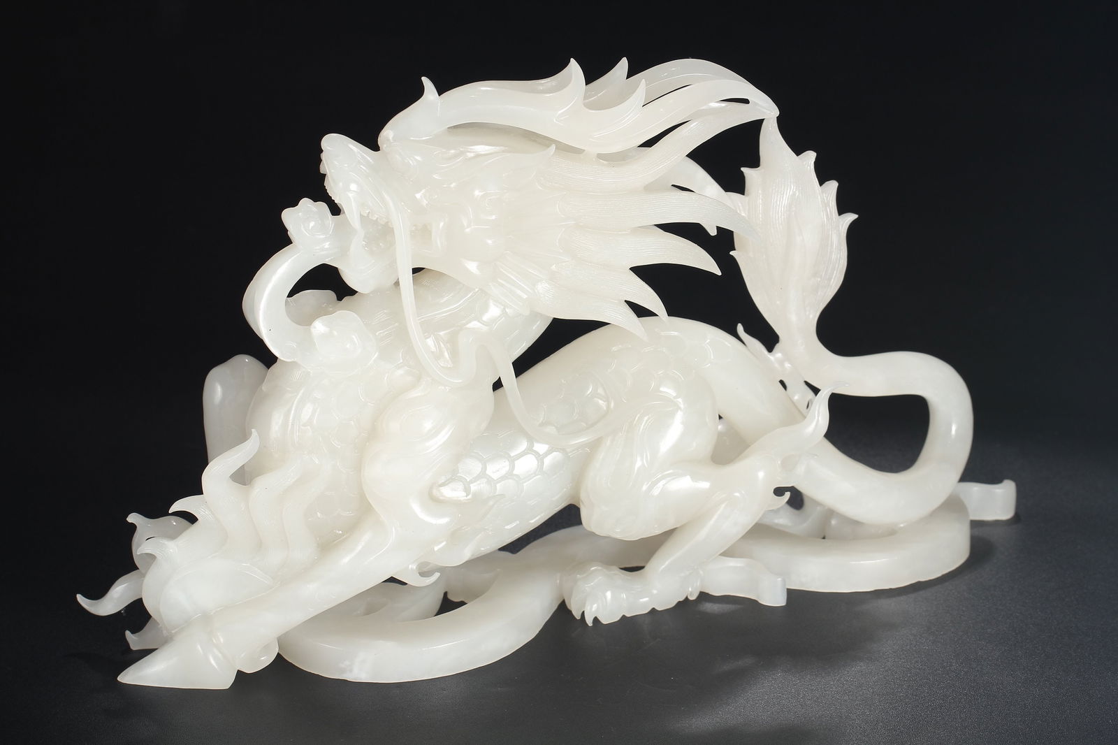 Exquisite Chinese White Hetian Jade Carved Fortune Kylin Statue - 3